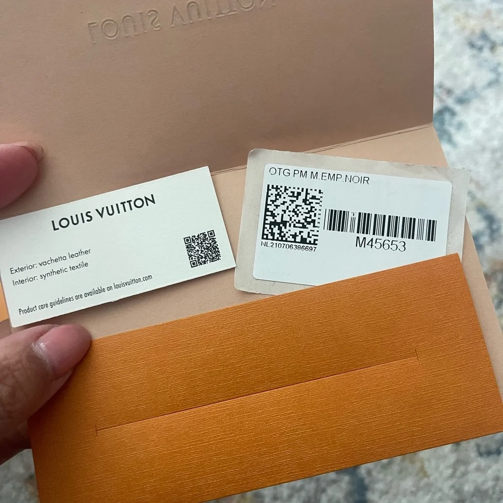 Louis Vuitton Time Out Sneakers White Cocoa Logo Heel  In Box Womens Sz 37/US7 - Picture 12 of 13